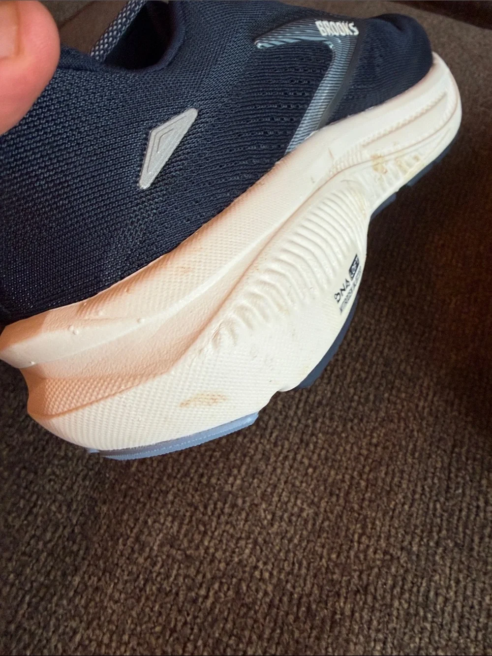 Brooks Ghost 18